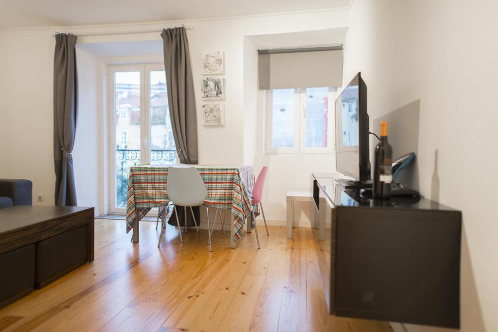 Apartamento Martires Da Patria Lizbona Zewnętrze zdjęcie